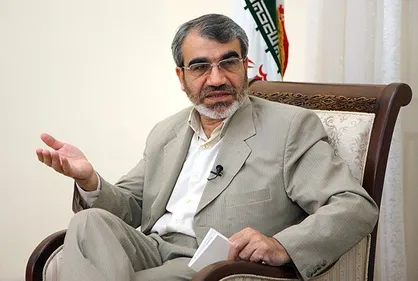 کدخدایی: اشتباه از جایی شروع می&zwnj;شود که می&zwnj;گویند نمی&zwnj;خواهیم مردم را به بهشت ببریم/ حکومت اسلامی وظیفه هدایت دارد نه اجبار