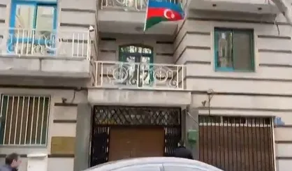 جمهوری آذربایجان از حمله مسلحانه به سفارت خود در تهران خبر داد