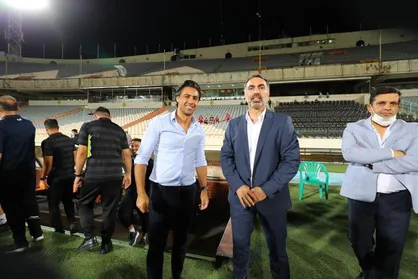 طعنه سنگین محمود فکری به فرهاد مجیدی؛ استقلال فرهاد، غصبی بود!+عکس