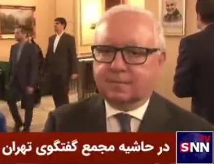 مشاور وزیر دفاع ایتالیا: تهران شهر بی&zwnj;نظیری است / باید در&zwnj;های گفتگو را باز نگه داریم + فیلم