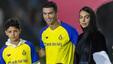 جورجینا شوکه شد؛ سلفی جذاب چهره‌های سینمای ایران با همسر کریستیانو رونالدو در جشنواره فیلم دریای سرخ + عکس