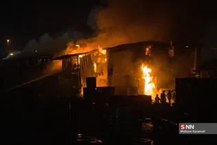 آتش سوزی کارخانه تولید رنگ در قم