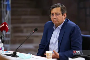 نشست فعالان فضای مجازی و نخبگان با عبدالناصر همتی