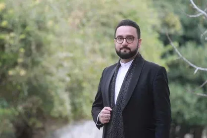 مدیر رادیو نمایش به مناسبت روز رادیو با مخاطبان گفتگو می&zwnj;کند