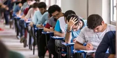 امتحان نهایی دانش‌آموزان به صورت حضوری برگزار می‌شود