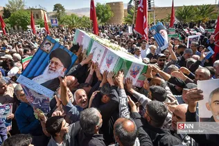 تشییع ۲ شهید حادثه تروریستی حرم شاهچراغ(ع)
پیکر مطهر شهدای حادثه تروریستی حرم شاهچراغ (ع) ساعت ۹ صبح چهارشنبه ۲۵ مرداد۱۴۰۲ از میدان شهدا تا حرم مطهر احمد بن موسی شاهچراغ (ع) شیراز تشییع شد.