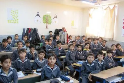 انتشار بخشنامه&zwnj;های آرمانی ممنوع/ کلید حل تراکم کلاس&zwnj;ها تامین معلم است