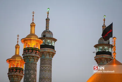 مراسم تعویض پرچم حرم حضرت معصومه(س)