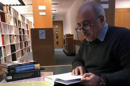 افقه: دارایی و درآمد ثروتمندان و سفته&zwnj;بازان ثبت رسمی نمی&zwnj;شود/ حذف فرار مالیاتی زمینه ساز تحقق شعار عدالت اجتماعی