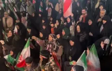 دختران جانفدای ایران در میدان تجریش