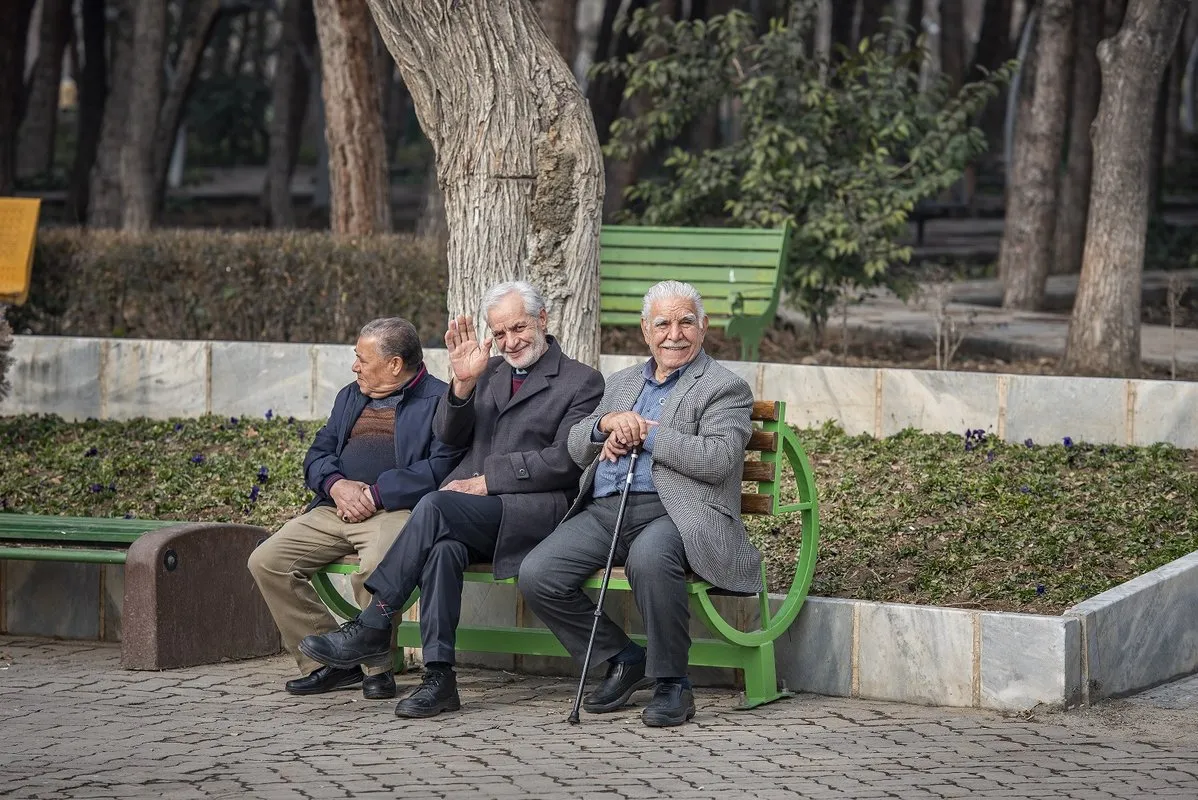 پیری به معنای ابتلا به آلزایمر نیست/ سبک زندگی از دوران میانسالی اصلاح شود