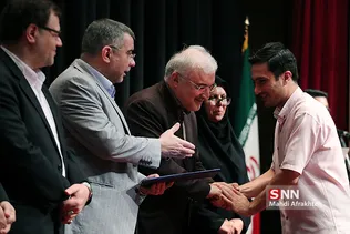 همایش روز خبرنگار در وزارت بهداشت و درمان