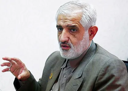 سروری: دولت سیاست&zwnj;های التماسی را برای اجرایی کردن برجام دنبال کرده / ۷ سال کشور را معطل توافق نگه&zwnj;داشتند