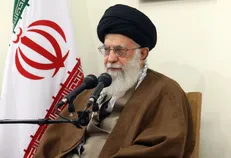 جمعی از مردم قم با رهبر معظم انقلاب دیدار کردند