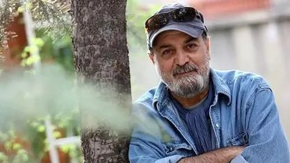 خاطره سیروس مقدم از تماشای &laquo;پایتخت&raquo; توسط رهبر شهید در کنار نوه&zwnj;هایش + فیلم