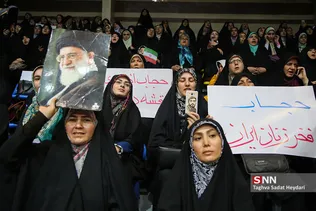 اجتماع عظیم دختران انقلاب