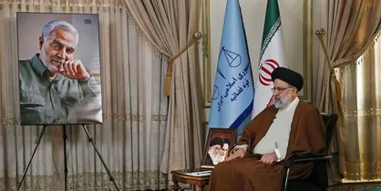 رئیسی: پای میز مذاکره&zwnj;ای که قدرت دفاعی ما را محدود کند نخواهیم نشست / فرمایش رهبر انقلاب پیش از نماز بر پیکر حاج قاسم