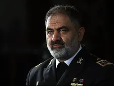 مقاومت در برابر سختی‌ها رمز موفقیت در خدمت به ایران است