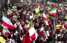 حضور باشکوه مردم کرمانشاه در مراسم بیعت با آیت الله سید مجتبی حسینی خامنه‌ای سومین رهبر انقلاب اسلامی
