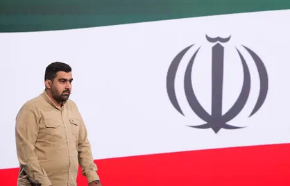 تقابل دانشجو و دانشجونما در دانشگاه&zwnj;ها و پاسخ به سه شایعهِ فضای مجازی