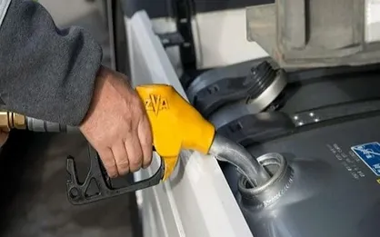 وصول مطالبات وزارت نفت ۴۰ درصد نسبت به بهار پارسال افزایش داشته است
