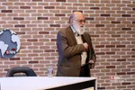 حضور مهدی چمران در خبرگزاری