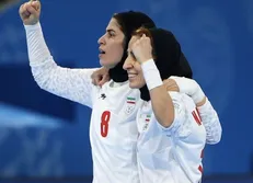 ثبت نخستین برد تاریخ فوتسال زنان ایران در جام جهانی با دبل کریمی
