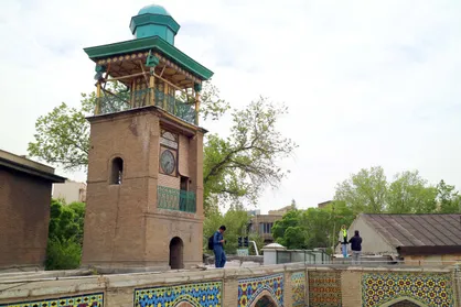 مرمت قدیمی ترین ساعت شهری تهران آغاز شد