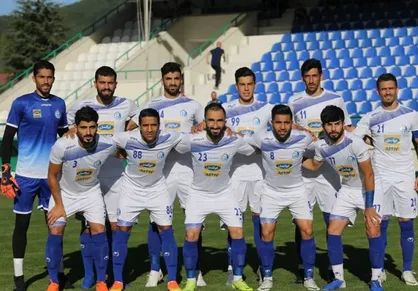استقلال به مصاف بادران می&zwnj;رود