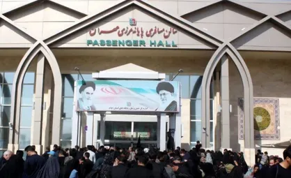 تردد و صادرات کالا در مرز مهران بدون مشکل در جریان است