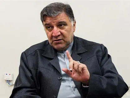 اخوان فرد: دستور ترامپ مبنی بر شلیک به قایق&zwnj;های ایرانی در خلیج فارس "لاف در غریبی" است / ایران ترسی از مواجهه با زورگوها ندارد