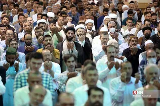 نماز عید قربان در حرم بانوی کرامت