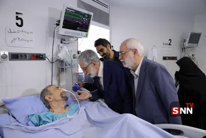 نمایندگان رهبر انقلاب از موسوی گرمارودی چهره ماندگار شعر و ادبیات عیادت کردند