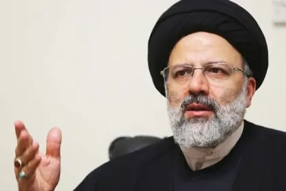 &laquo;رییسی&raquo; باید از مردم عذرخواهی کند!