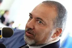 لیبرمن: اقداماتی برای بهبود اوضاع انسانی در نوار غزه انجام خواهد شد