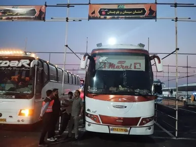 آمادگی کامل مرز‌های خوزستان برای خدمت‌رسانی به زائران اربعین / پیش‌بینی ۱۹۵۰ دستگاه اتوبوس در شلمچه و چذابه