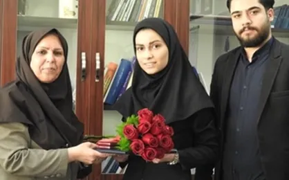 تقدیر وزیر بهداشت از پرستاری که مراسم ازدواجش را به تعویق انداخت
