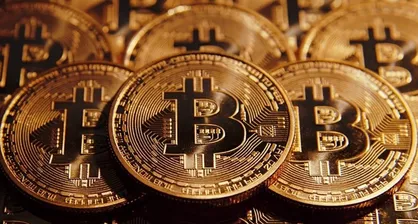 بیت&zwnj;کوین ۴.۳ درصد ریخت