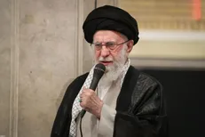 رهبر انقلاب: جمهوری اسلامی استحکام بی‌نظیر پایه‌های نظام و کشور را به دنیا نشان داد+فیلم