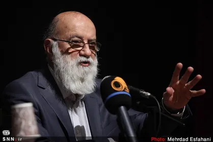 چمران: درهم آمیختگی مسائل پایتخت با سیاست ریه&zwnj;های شهر را تخریب کرده / بدهی شهرداری در حال افزایش است