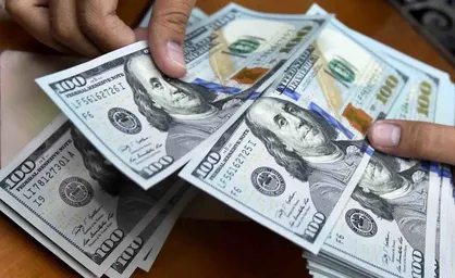 قیمت دلار امروز دوشنبه ۱۴۰۱/۷/۱۸
