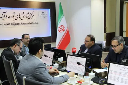 بزرگی دولت و نگاه بخشی نمایندگان مجلس دو عامل بازدارنده تدوین بودجه کارآمد است