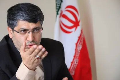 دولت هرچه سریعتر تکلیف سپرده&zwnj;گذاران را مشخص کند
