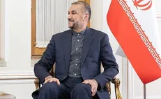 ملاقات وزیر امور خارجه کشورمان با فرمانده ارتش پاکستان