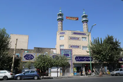 پیرایش محور تاریخی وحدت اسلامی با الگو برداری از سبک تهران قدیم آغاز شد