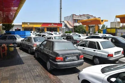 ماجرای انتشار خبر زمان اجرای سهمیه&zwnj;بندی بنزین و تکذیب وزارت نفت