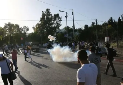 تعویق صدور حکم تخلیه خانه&zwnj;های ۴ خانواده فلسطینی در محله "شیخ جراح"