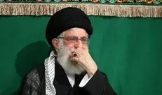 برگزاری اولین شب مراسم عزاداری حضرت اباعبدالله الحسین (ع) با حضور امام خامنه‌ای