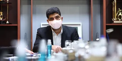 بگردید ببینید در فدراسیون عزیزی خادم، چه منافعی به چه افرادی رسیده!/ فوتبال برای  نزدیکان عزیزی خادم سود زیادی داشته است + فیلم