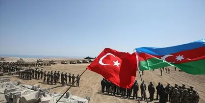 وزیر دفاع ترکیه: از جمهوری آذربایجان حمایت می&zwnj;کنیم